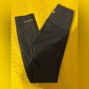 Black leggings special edition